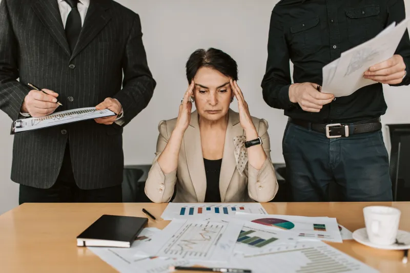 Overcommitted and Overwhelmed: How Ontario Administrative Professionals Can Set Boundaries Without Apology